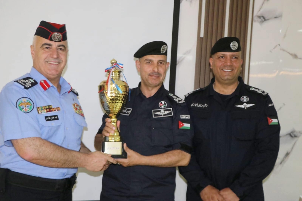 العميد خليفة طاشمان يتوج مدينة الملك عبدالله الثاني بن الحسين التدريبية بطلاً لبطولة الأمن العام السنوية لرماية البندقية