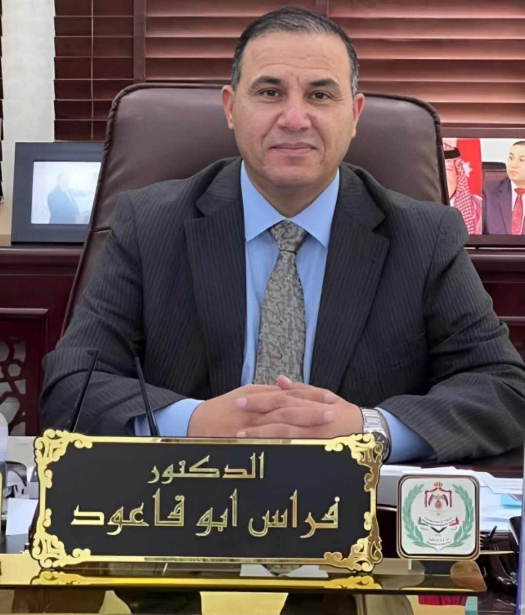 أبو قاعود.. نموذج إداري فاعل في خدمة الزرقاء وأبنائها