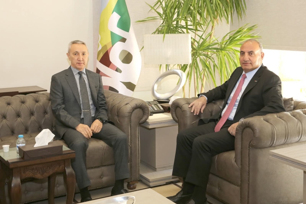 أمين عمان يبحث وسفير كازاخستان التعاون المشترك