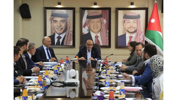 اتفاقية لتأهيل شبكات مياه البترا بقيمة 6#44;8 مليون دينار