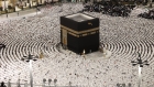 مكة المكرمة تبدأ استقبال حجاج الداخل لأداء طواف القدوم