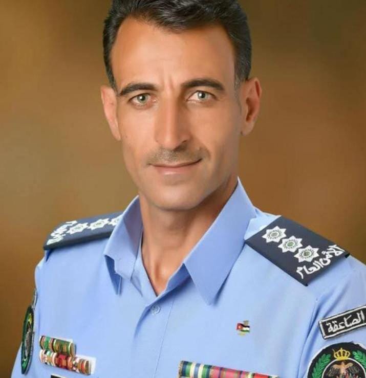 النقيب أحمد عوض الشرعة مبارك الثقة الملكية السامية