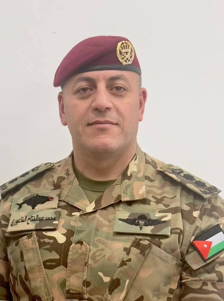 الجبور يهنئ العقيد محمد عبدالفتاح الفالح الفاعوري بمناسبة الترفيع