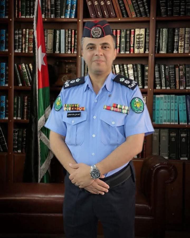 المقدم أحمد علي الخالدي مبارك الثقة الملكية السامية