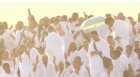 من أعلى جبل الرحمة.. حجاج بيت الله الحرام يبتهلون بالدعاء صباح يوم عرفة