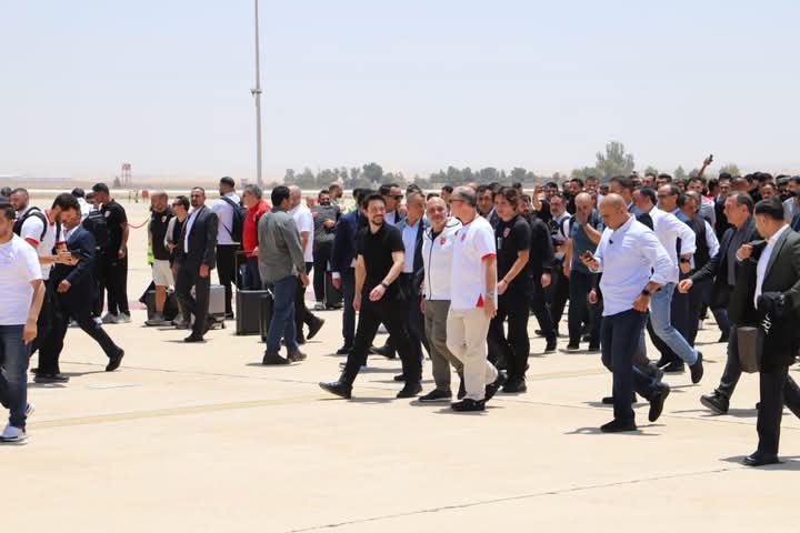 لقطات من استقبال نائب جلالة الملك الأمير فيصل بن الحسين للمنتخب الوطني في مطار الملكة علياء الدولي