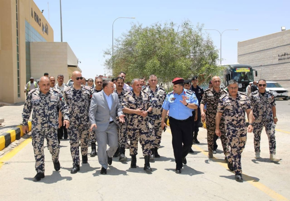 العكاليك يستقبل أولى طلائع حجاج بيت الله الحرام في حدود المدورة ..صور