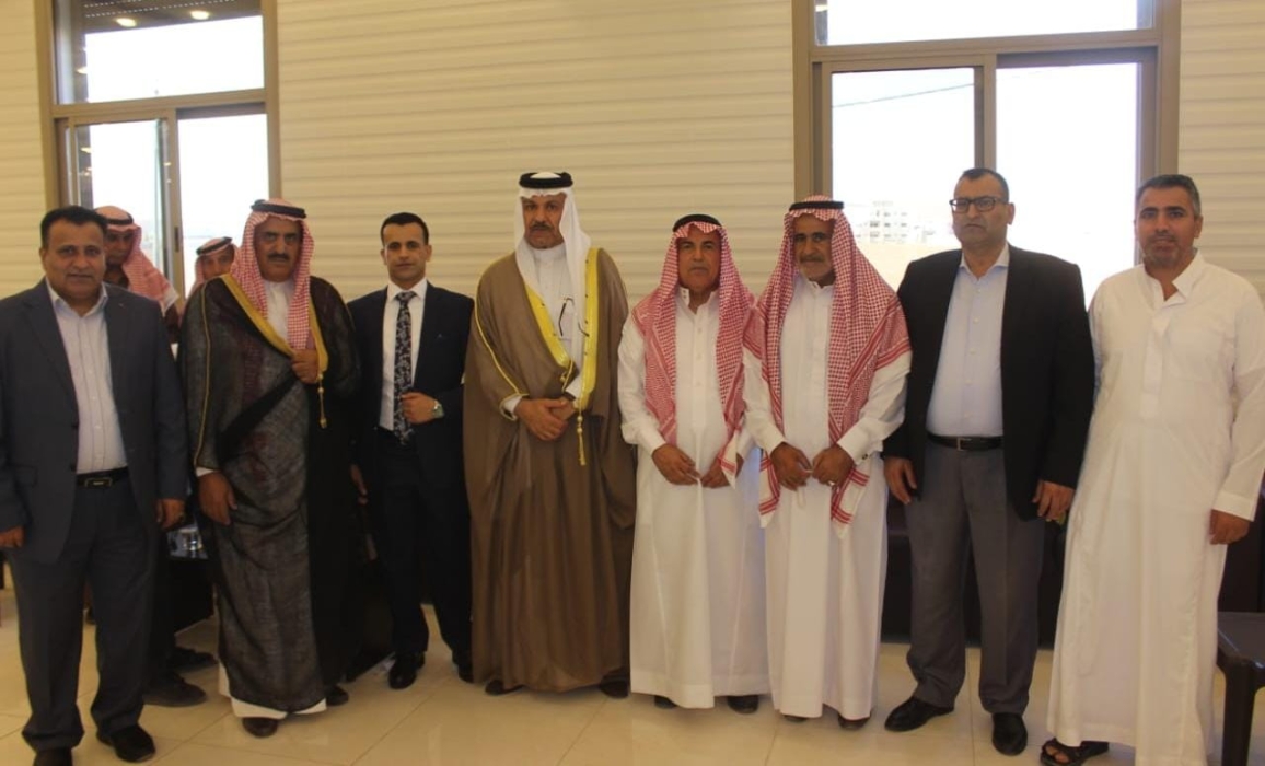 الدهام والزهير نسايب .... النائب الاسبق الجبور طلب والشيخ الزهير أعطى ...صور وفيديو