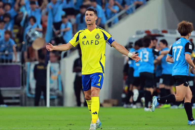 رونالدو يحسم الجدل بشأن مستقبله مع النصر السعودي