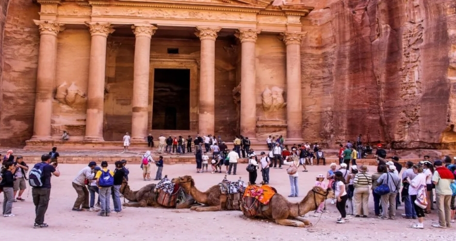 السياحة العالمية: الأردن من أفضل دول الشرق الأوسط بنمو عدد السياح الدوليين