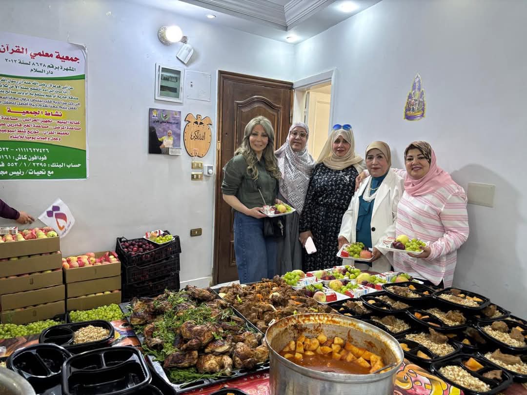 العربي للتنمية الاجتماعية بالتعاون مع القومي للمرأة يوزع لحوم الأضاحي على الجاليات العربية ودور الأيتام والمسنين