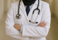 محمد أبو دعيج يهنئ ابنته بتول بتخرجها من مؤتة بتخصص الطب