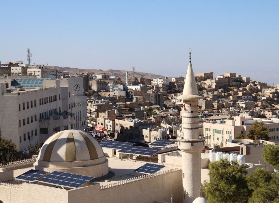 بدء المرحلة الثانية من مشروع الجداريات في الطفيلة