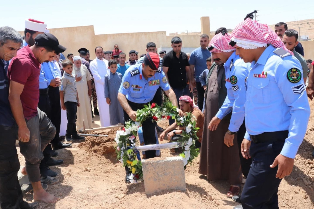 تشييع جثمان الرقيب أحمد عدنان محمد الرواجفة
