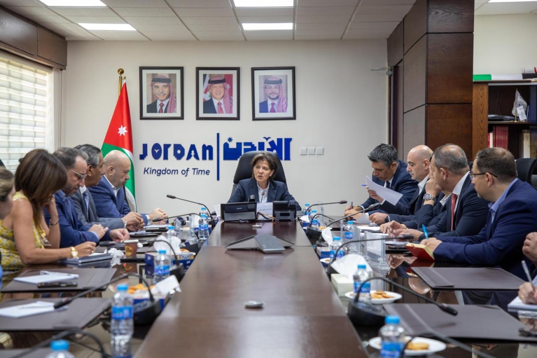 عناب: الأردن وجهة سياحية آمنة ومستقرة و اطلاق غرفة عمليات خاصة بالقطاع السياحي