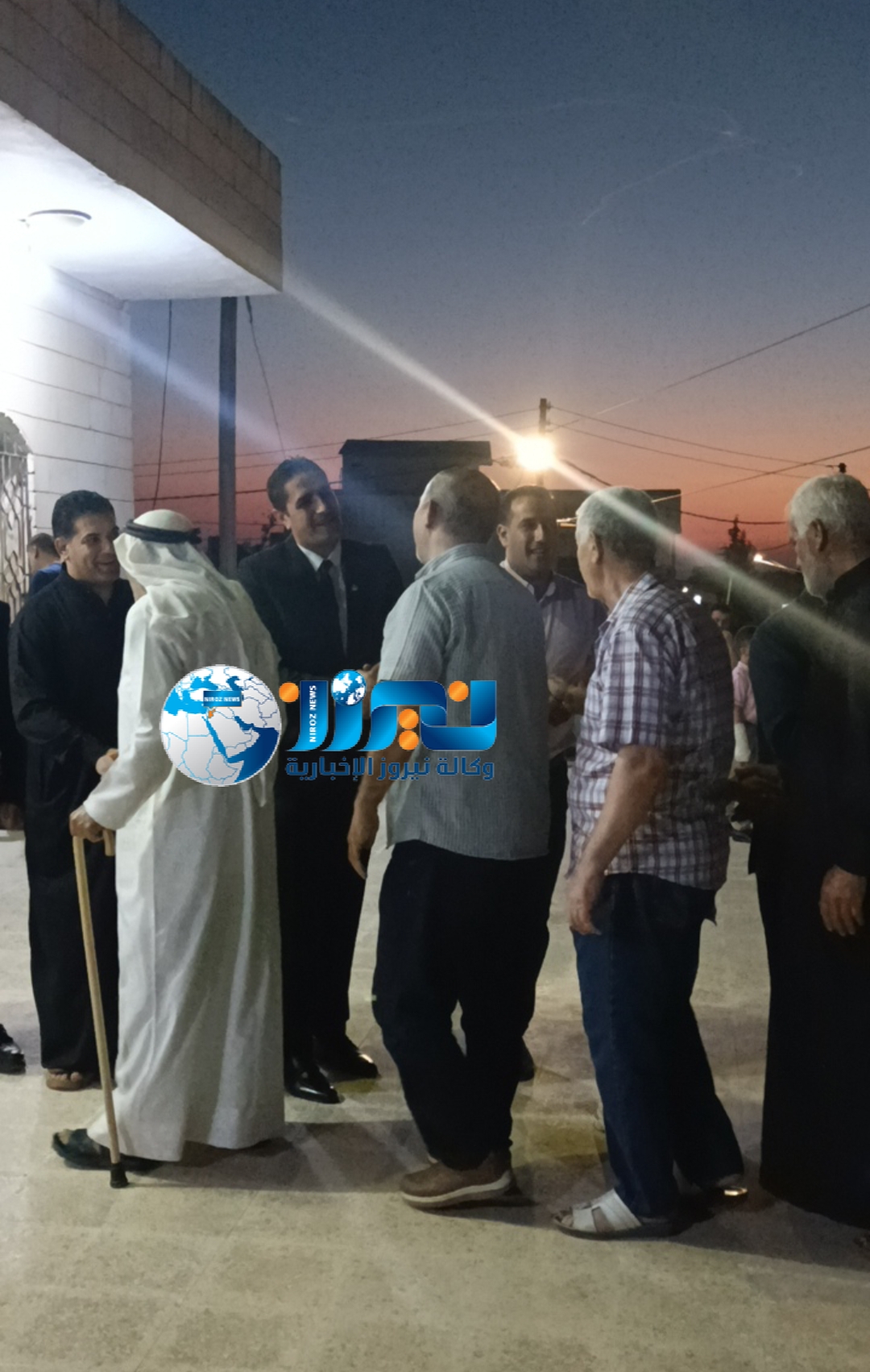 الحوري يقيم حفلا بمناسبة تخرج نجله الرائد الركن علي من دورة القيادة و الأركان 65 المشتركة 29...صور