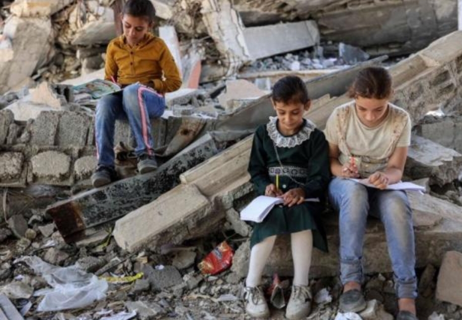 16600 طالب فلسطيني استشهدوا منذ بداية العدوان على قطاع غزة والضفة الغربية