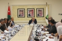 أبو السمن يُوجِّه بإنجاز مشاريع اللامركزية قبل نهاية العام ...صور