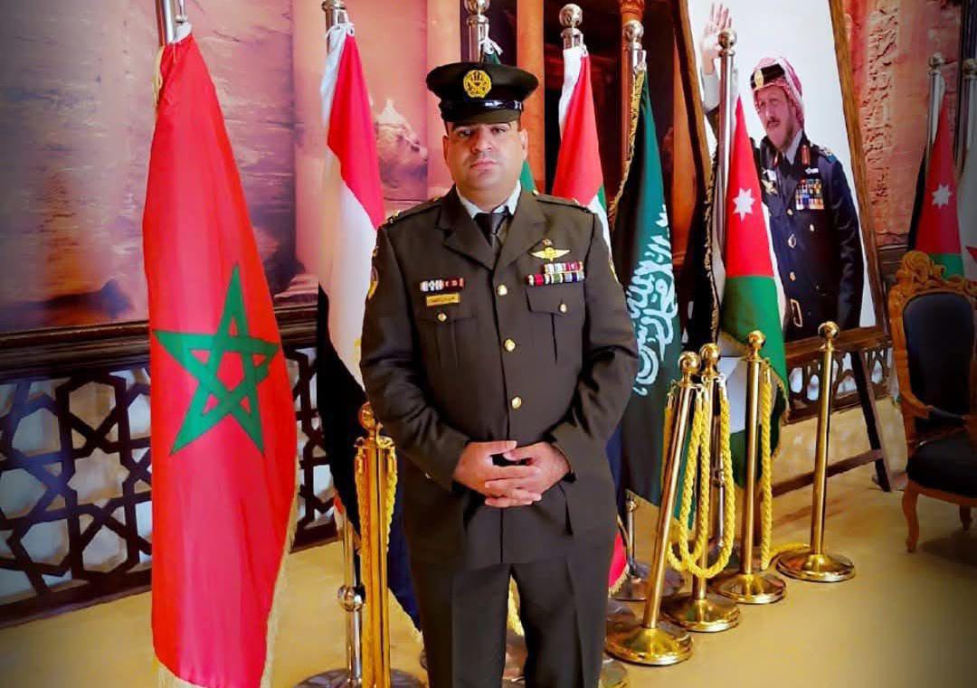 الجبور يهنئ الرائد فارس الشاهين بمناسبة تخرجه من دورة الركن