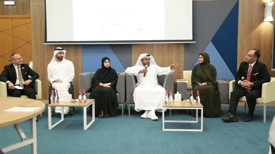 جامعة أم القيوين ومجلس سيدات الأعمال يطلقان جلسات المنتدي الاجتماعي لـتمكين أصحاب الهمم