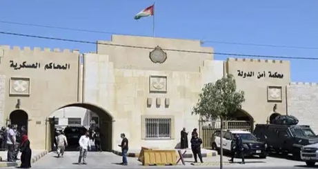 صحيفة: مدعي عام “أمن الدولة” يستدعي العضايلة في قضية “أموال الجماعة”