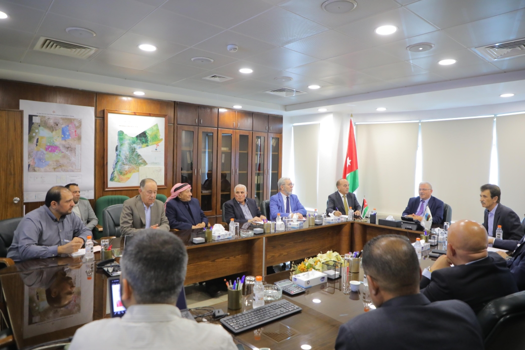 أعيان الطاقة تدعم البترول الوطنية وتؤكد أهمية تطوير حقل الريشة لتحقيق الاكتفاء الذاتي