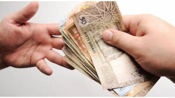 تحويل مستحقات بعثات أبناء المعلمين إلى البنوك