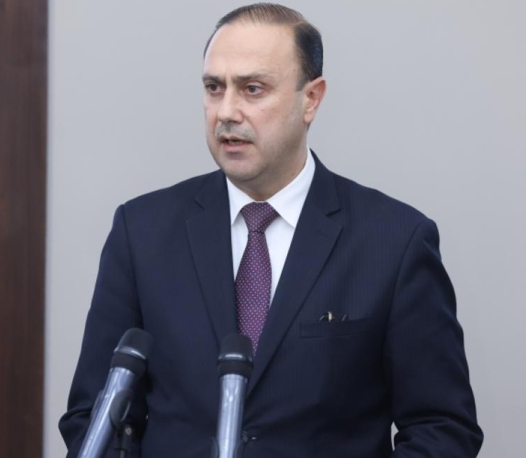 مؤتمر صحفي لوزير الاتصال الحكومي عقب جلسة مجلس الوزراء في البلقاء