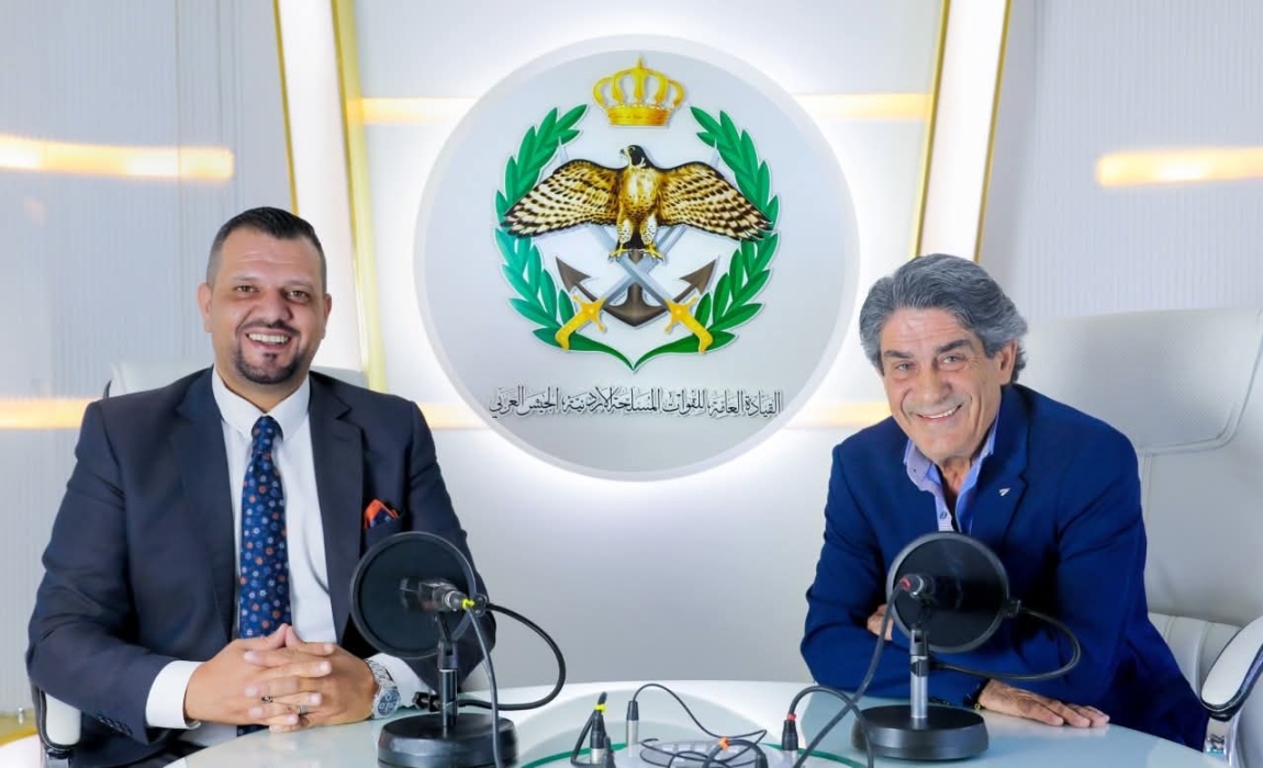 برنامج لقاء الأسبوع  يستضيف المصور الخاص لجلالة الملك للحديث عن كتاب على العهد
