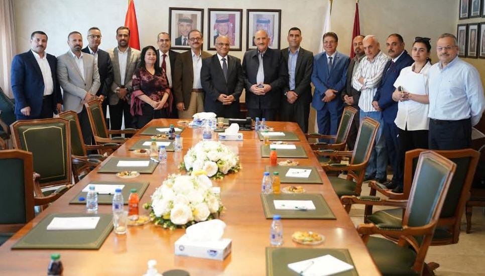 الذنيبات والمومني يبحثان تعزيز الشراكة بين الفوسفات ونقابة الصحفيين