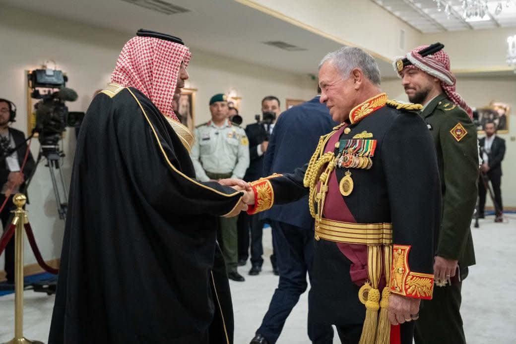 النائب ايمن البدادوة يهنئ  الملك وولي العهد بمناسبة رأس السنة