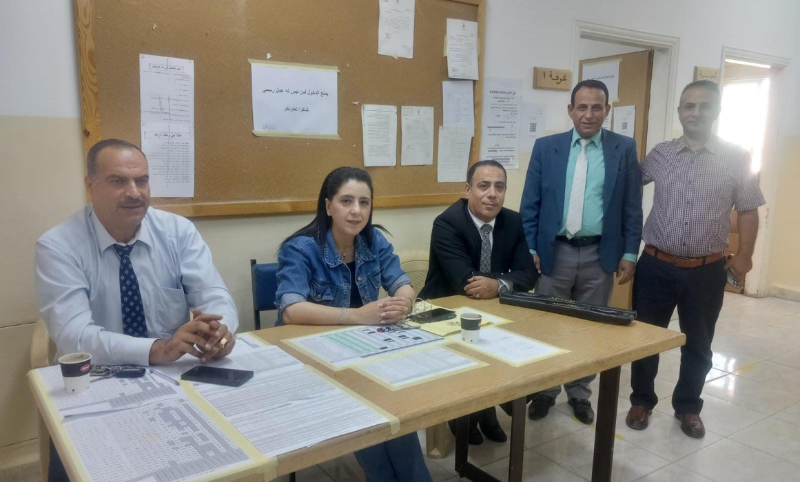 أبو رمان تتفقد سير امتحان الثانوية العامة في يومه الرابع