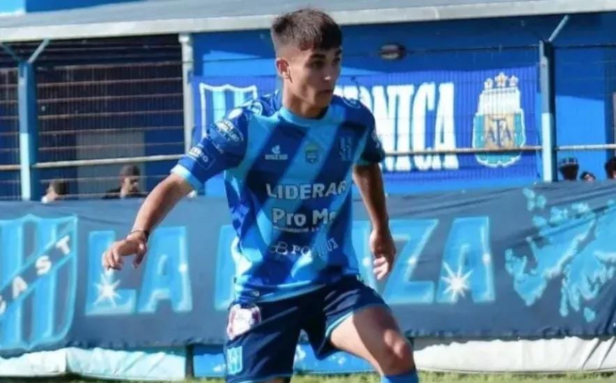 مأساة في الأرجنتين.. وفاة لاعب شاب أثناء جراحة في الركبة