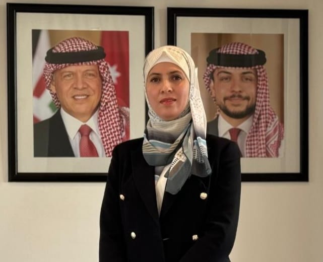 الزهير تكتب العيسوي صوت الديوان الملكي الهاشمي النابض ورجل الميدان بلا منازع