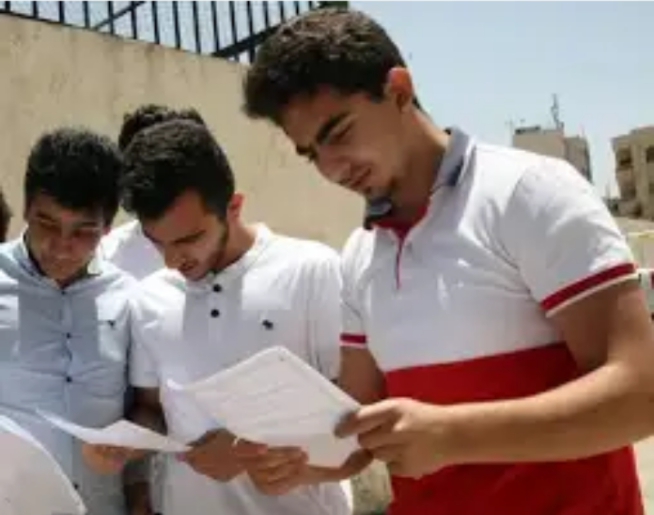 نسب النجاح في التوجيهي تسجّل منحنى تصاعدياً خلال عقد.. تطوّر المعايير وتعزيز العدالة التربوية