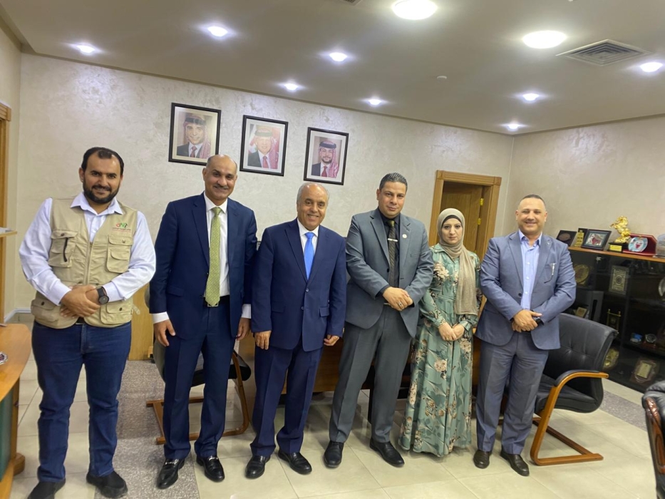 قافلة  النزاهة تزور  وزارة  التعليم العالي  والبحث العلمي  وتلتقي الوزير محافظة
