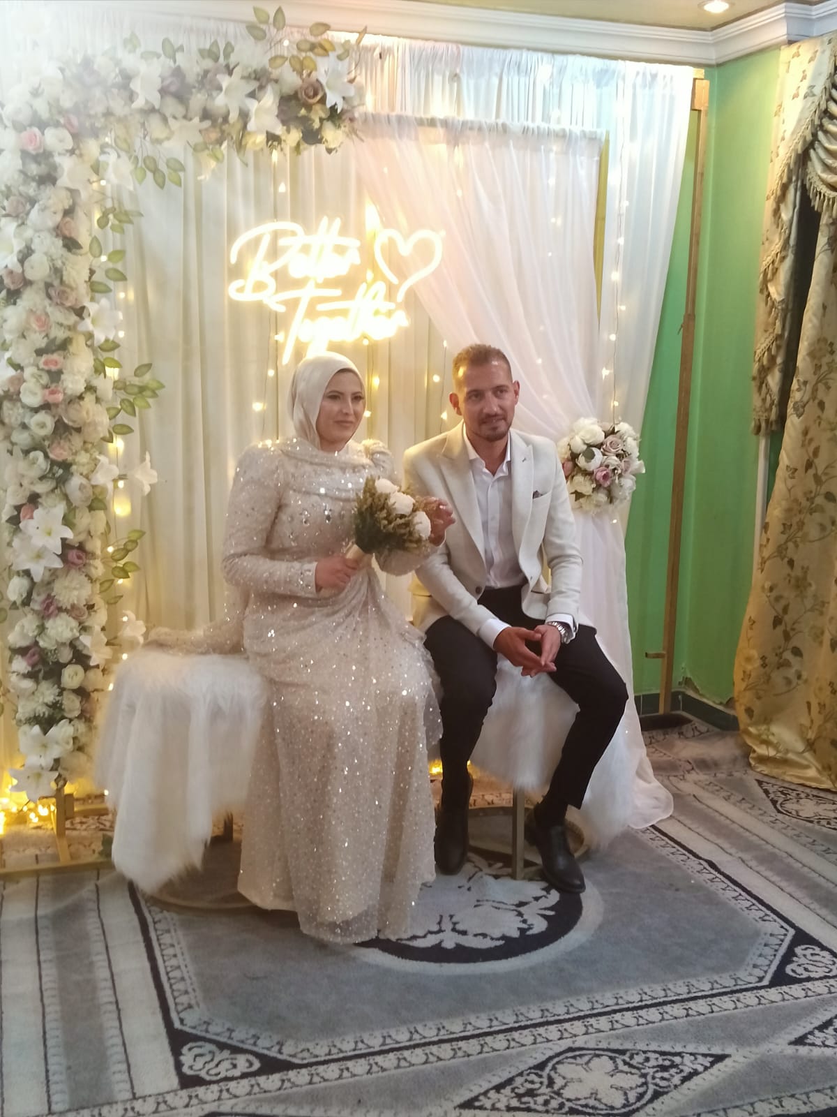 مروة حسن تهنئ صديقتها مروة صلاح بخطوبة شقيقها محمد على الآنسة منار