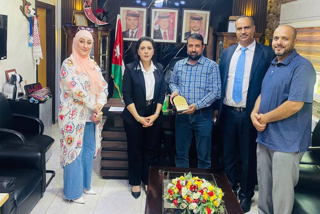 أبورمان تثمن جهود إدارة مدرسة القاضي اياس الأساسية للبنين في دعم الطلبة المتعثرين بمهارتي القراءة والكتابة.