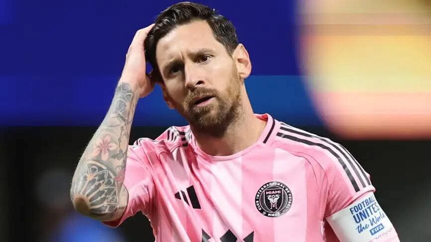 كاتب سيرة ميسي يحدد أين ومتى سينهي الارجنتيني مسيرته الاسطورية