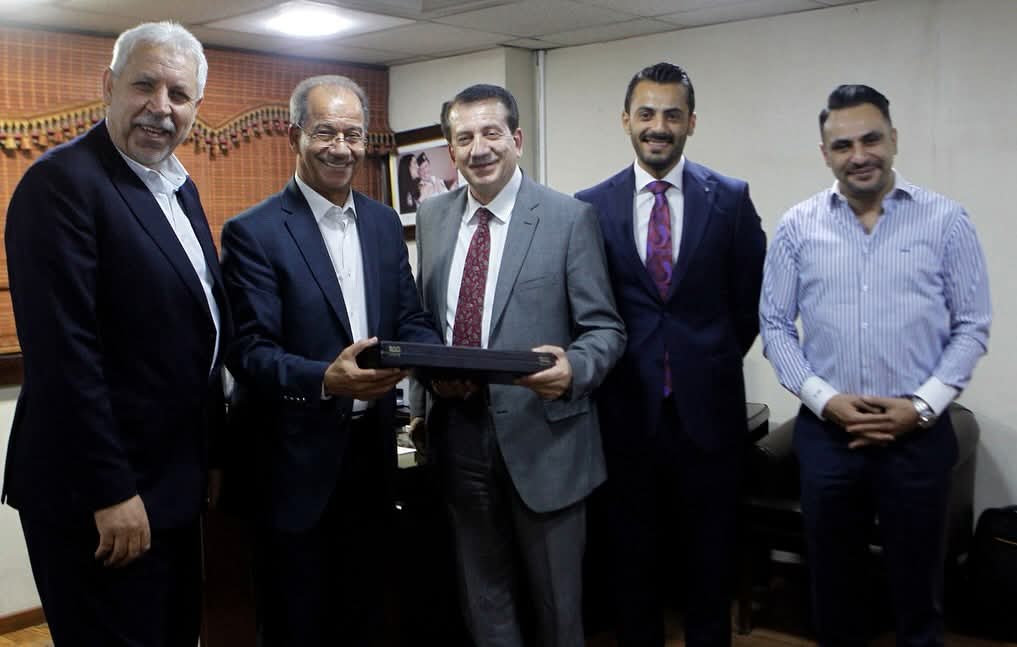 اتفاقية شراكة إعلانية بين «الدستور» وشركة «الغد»