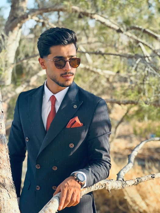 الإعلامي احمد ابو زيد الف مبارك التخرج