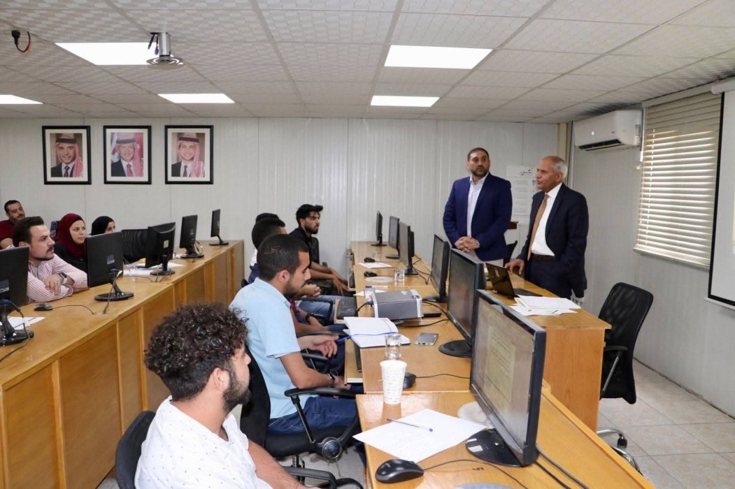 الباشا الرقاد يفتتح عدداً من الدورات التدريبية في مستقبل المقابلين