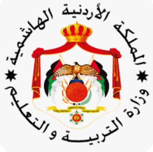 ترقيات لـ 2070 معلماً وإدارياً في “التربية”