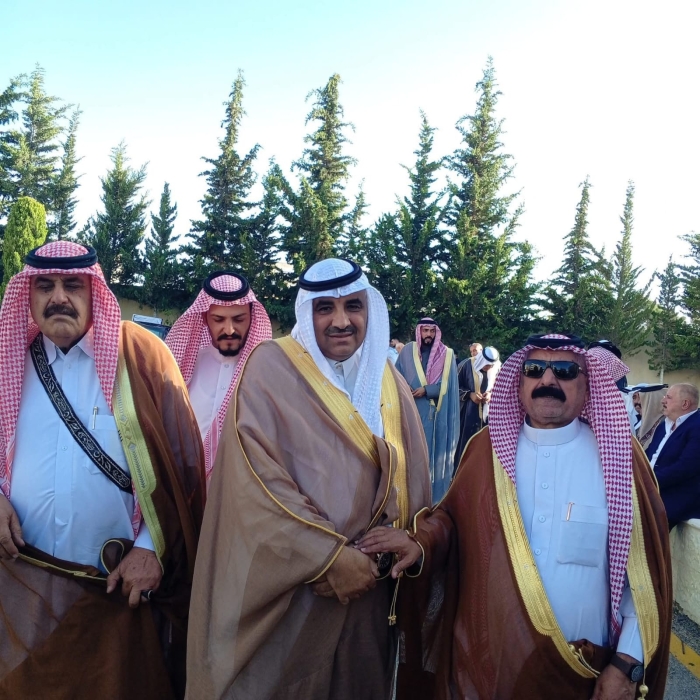 برئاسة الشيخ أكرم الرواحنة.. جاهة عشائرية تطلب عطوة اعتراف إثر حادث سير مؤسف في السلط..صور