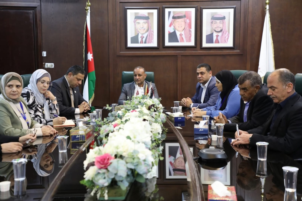 المكتبة الوطنية تستقبل وفداً من قافلة مؤشر النزاهة الوطني...صور