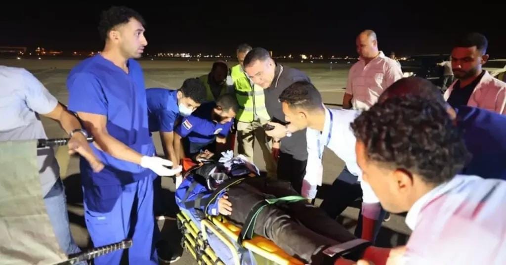 إعلان مصري بشأن الحركة في قناة السويس عقب غرق ‘‘حفار’’ في جبل الزيت