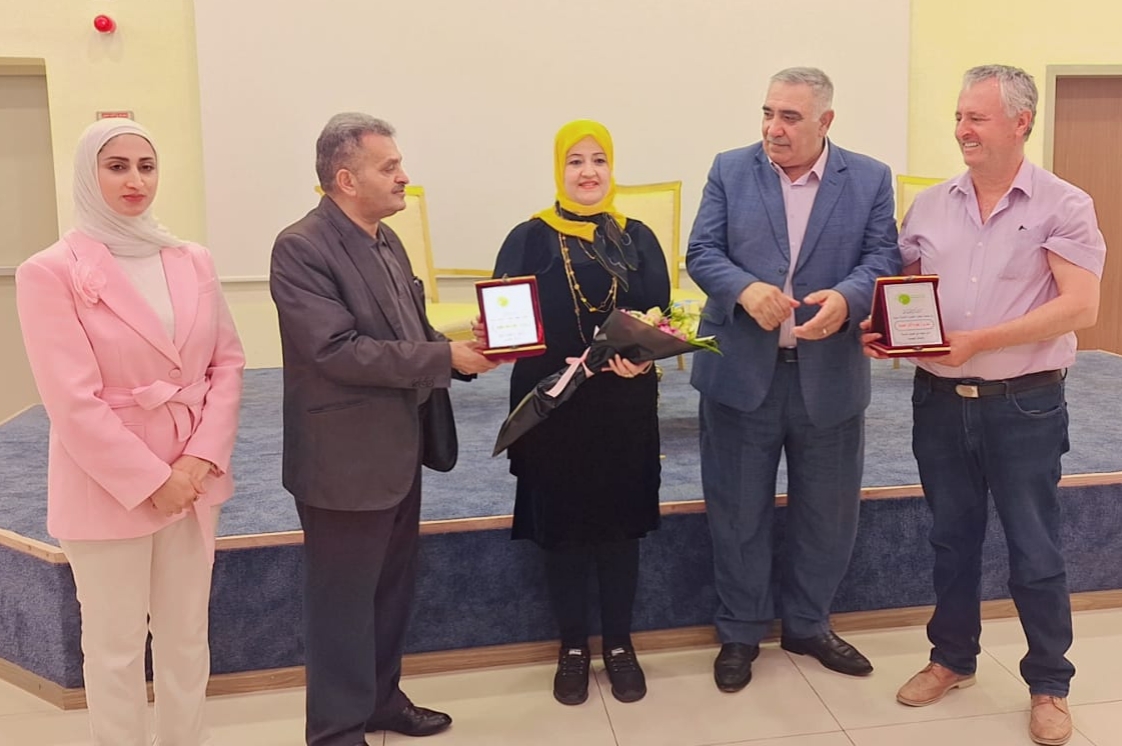 تكريم الأديبة سناء الشّعلان في عجلون، وافتتاحها لمعرض تشكيليّ