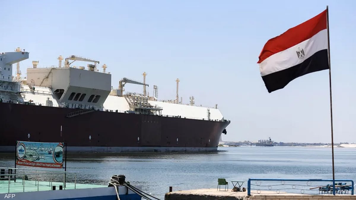 مصر.. انقلاب حفّار بحري في خليج السويس يسفر عن 4 وفيات