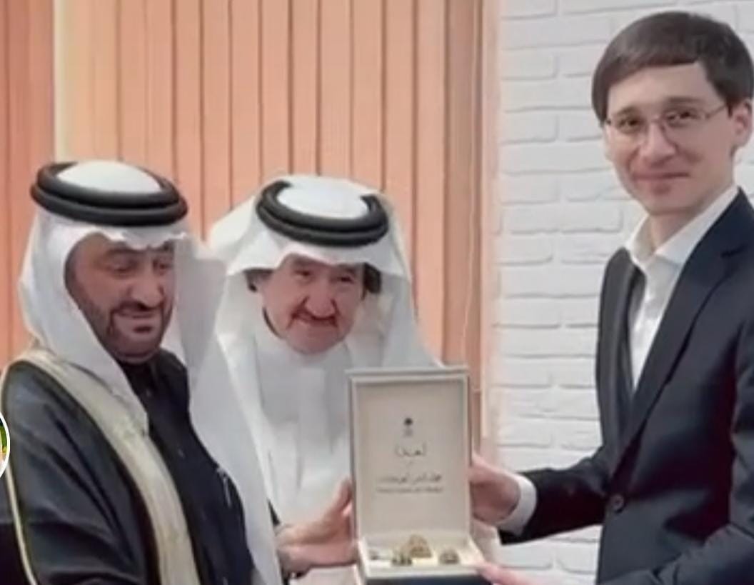 نائب وزير الاستثمار والصناعة والتجارة الاوزبكي يستقبل العبيكان والانديجاني  ويرحب بالأسر السعودية