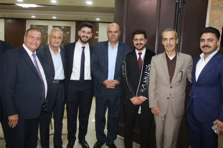 الصحفي محمد سالم القضاه يحتفل بتخرج نجليه هيثم وشهم من كلية الطب...صور